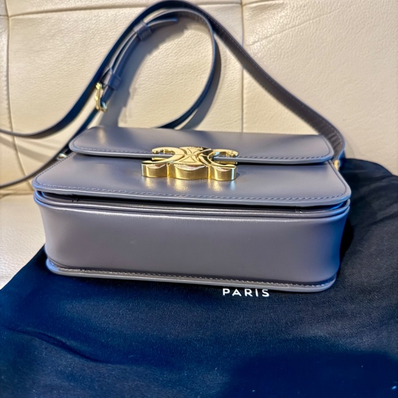 Authentic Celine Teen Triomphe in Shiny Genuine Calfskin Pebble Gray - Picture 6 of 11